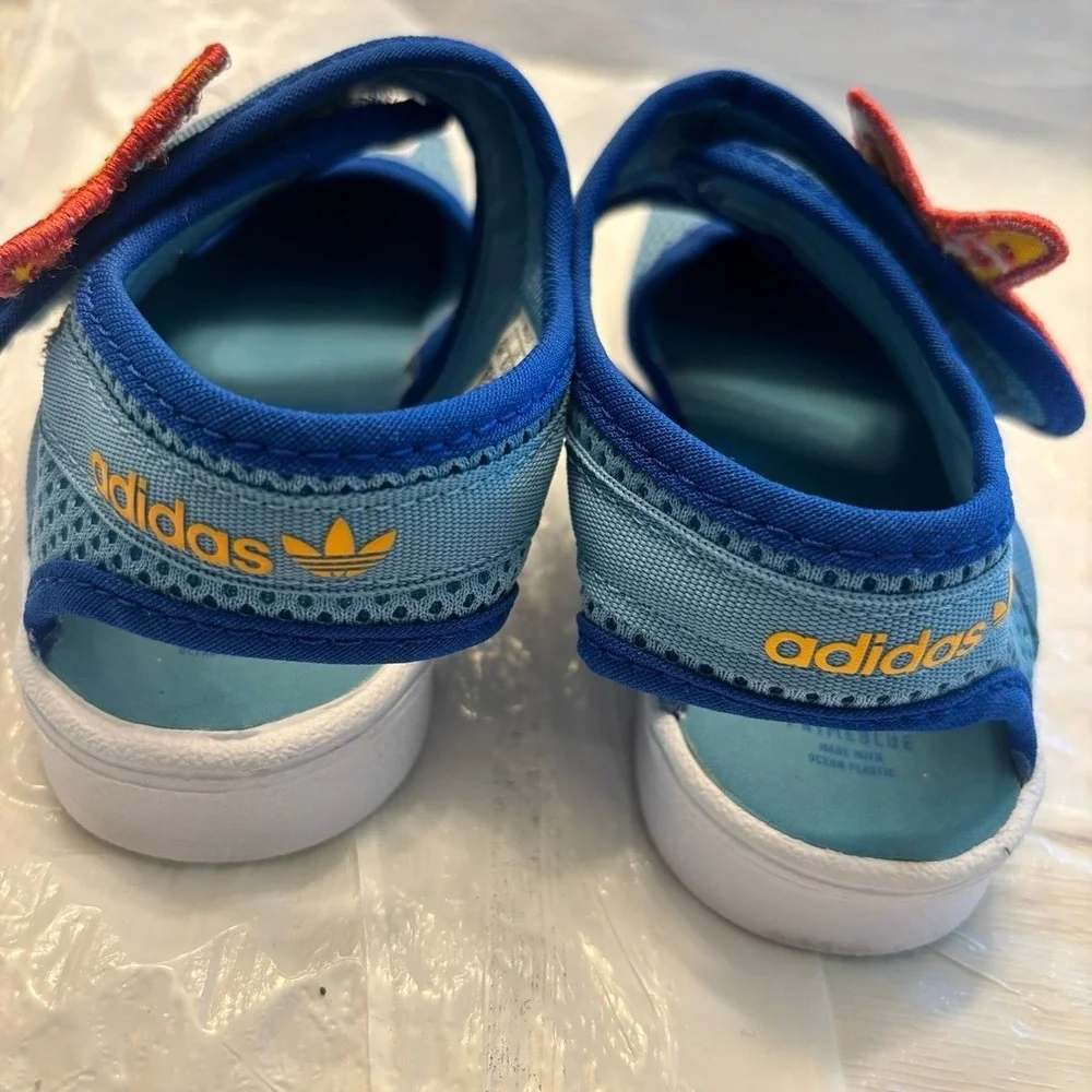 Adidas Superstar SpongeBob SquarePants sandals/water‎ shoes size 9K